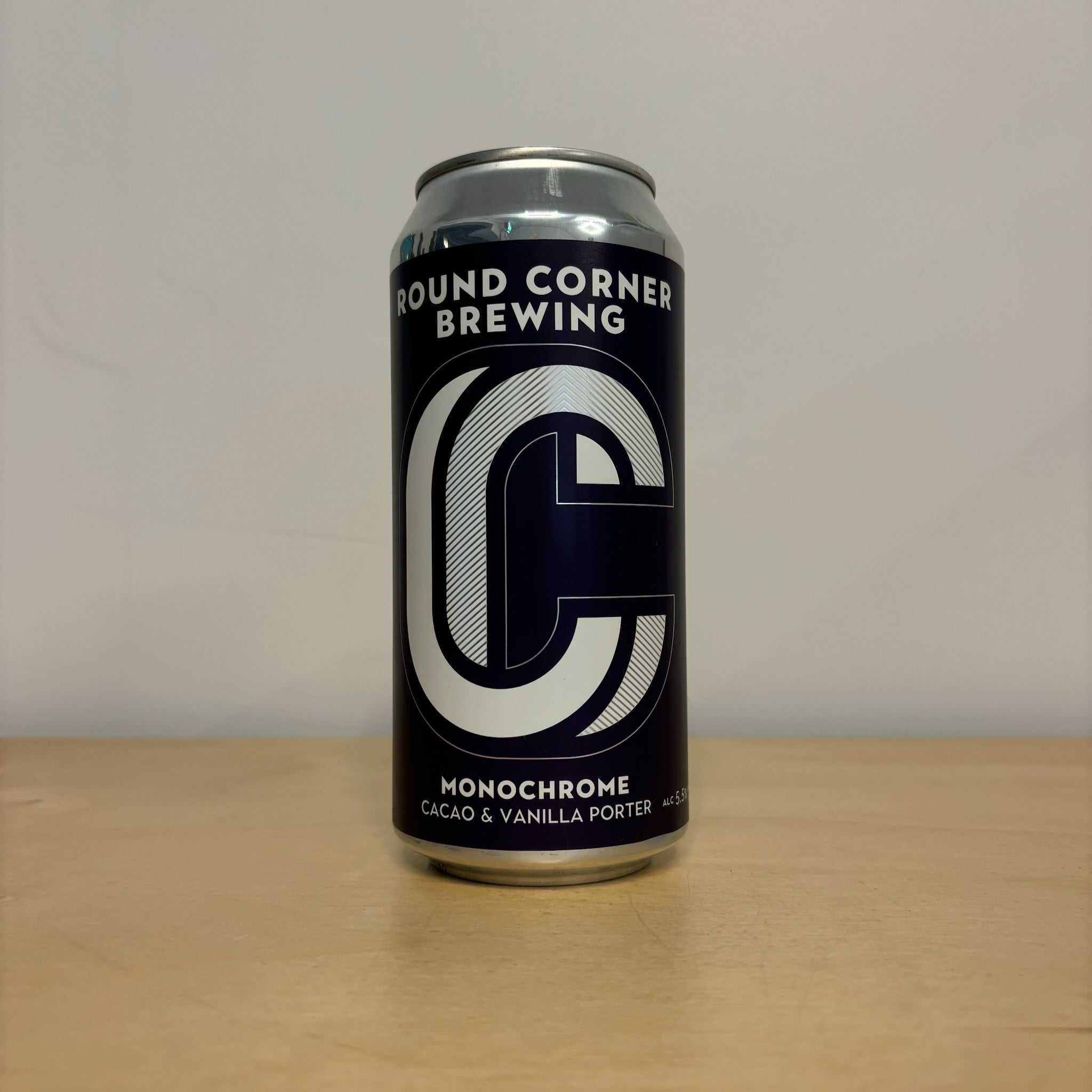 Round Corner Monochrome (440ml Can) - Leith Bottle Shop