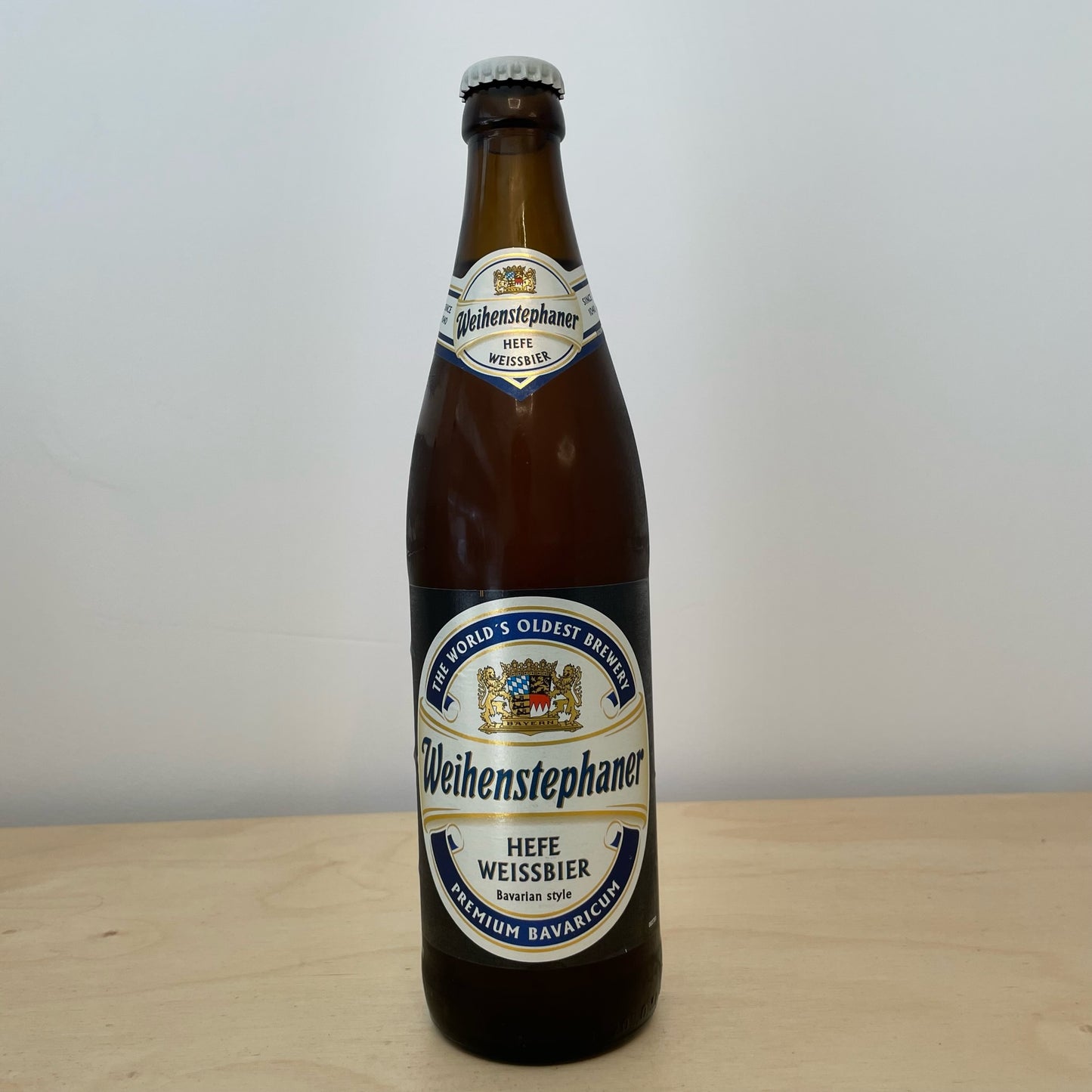 Weihenstephan Hefe Weissbier (500ml Bottle)