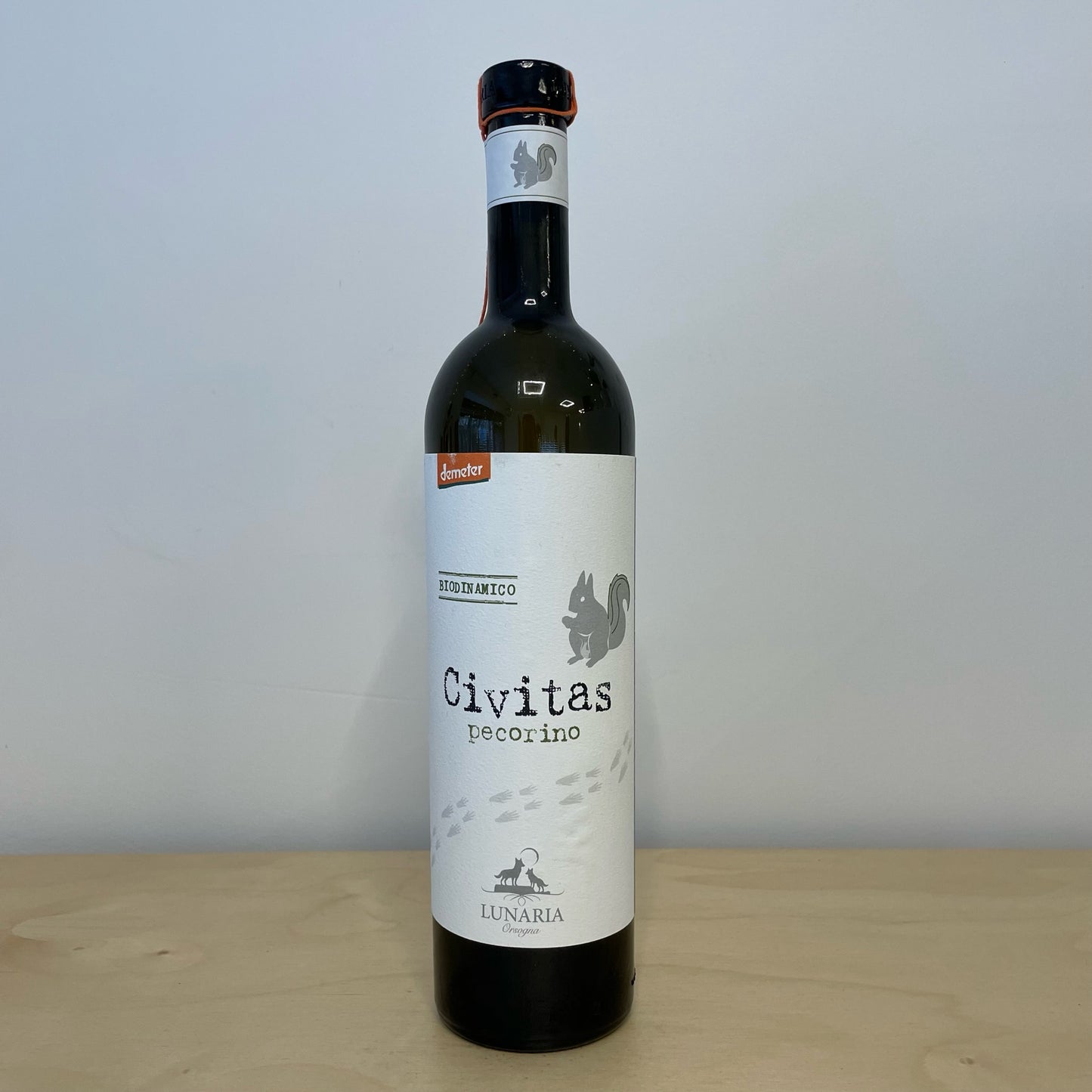 Lunaria Civitas Pecorino (750ml Bottle)